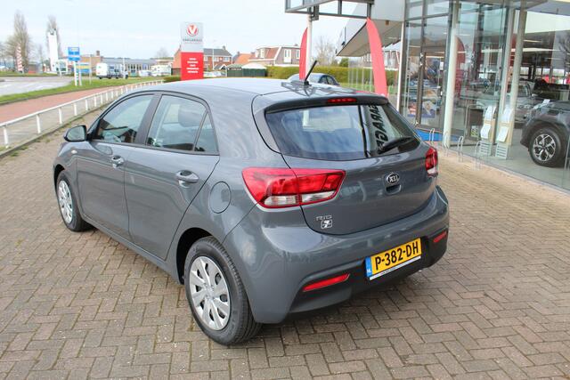 KIA RIO 1.0-100pk T-GDi AUTOMAAT ComfortLine Airco, Parkeersensoren achter, Bluetooth, stoel-en stuurwielverwarming, DAB+ radio