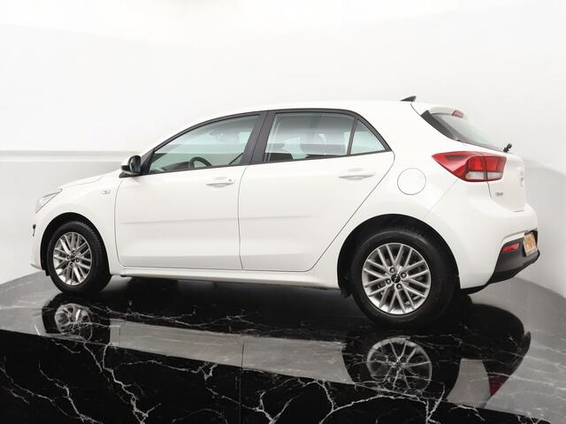 KIA RIO 1.0 T-GDi MHEV DynamicLine Navi Pack - Navigatie - Camera - Climate control - Cruise control - LM velgen - Fabrieksgarantie tot 03-2029