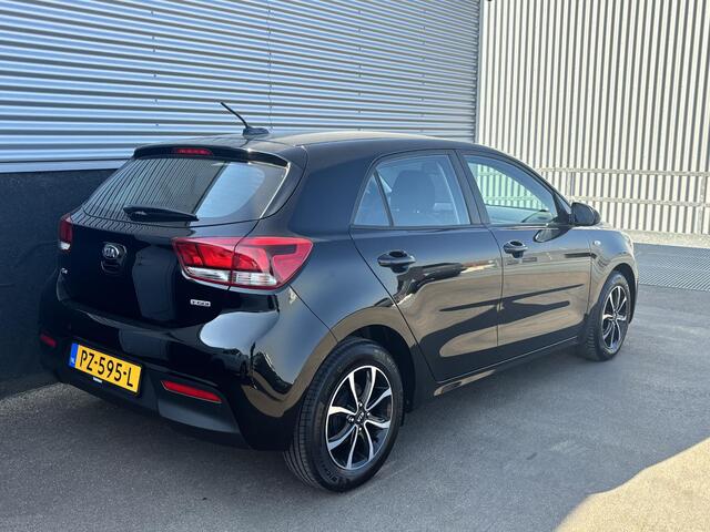 KIA RIO 1.0 TGDI ComfortPlusLine Navigator Navigatie, Airco, Cruise control, Achteruitrijcamera, Lichtmetalen velgen