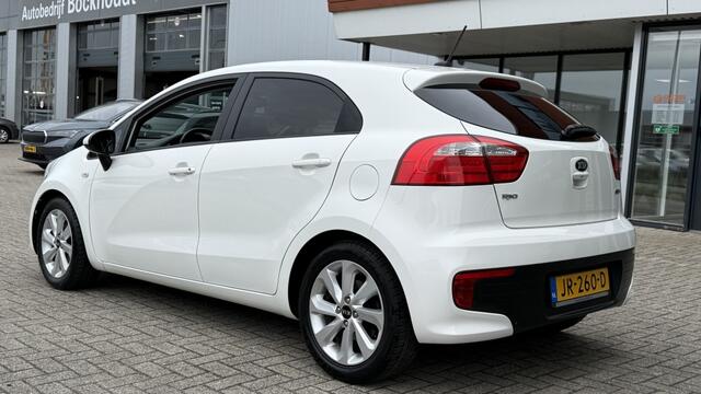 KIA RIO 1.2 CVVT DynamicL. | Navi | Camera | Cruise