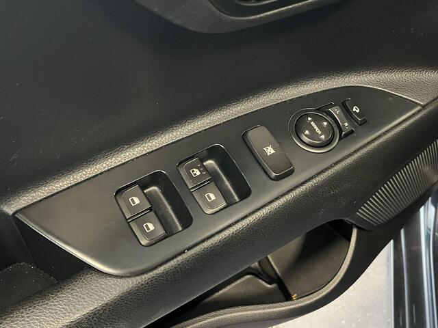 KIA RIO 1.4 Executive Automaat nette auto, veel luxe