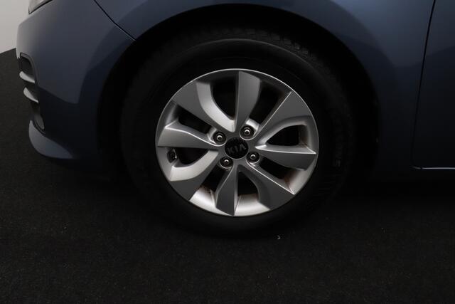 KIA RIO 1.2 83 PK CVVT ComfortPlusLine Camera Navi Cruise 15' LMV