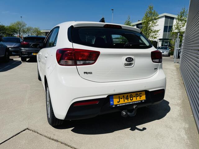 KIA RIO 1.0 TGDI DynamicLine Trekhaak | NW Geleverd & Onderhouden