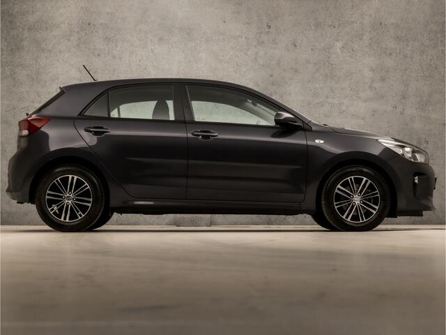 KIA RIO 1.0 TGDI Navigator Sport (APPLE CARPLAY, NAVIGATIE, XENON, CAMERA, SPORTSTOELEN, LM VELGEN, PARKEERSENSOREN, NIEUWSTAAT)