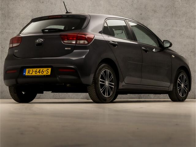 KIA RIO 1.0 TGDI Navigator Sport (APPLE CARPLAY, NAVIGATIE, XENON, CAMERA, SPORTSTOELEN, LM VELGEN, PARKEERSENSOREN, NIEUWSTAAT)