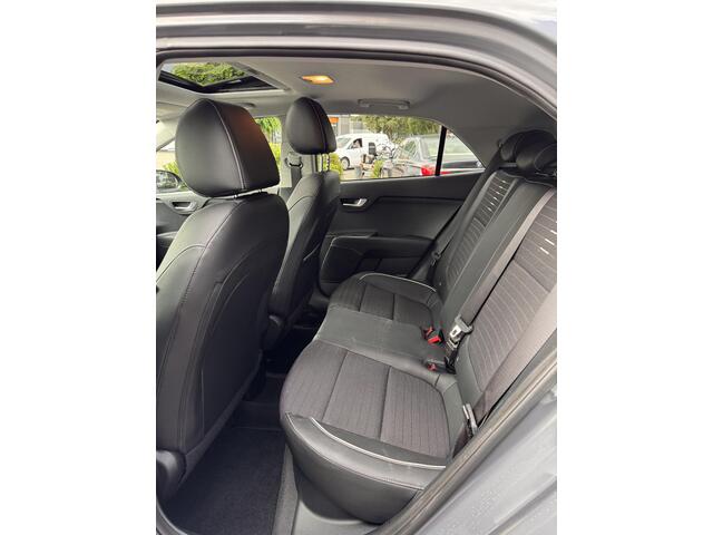KIA RIO 1.0 T-GDi MHEV DynamicLine GT LineAirco Clima Cruise Leer/Stof Schuif/Kantel dak