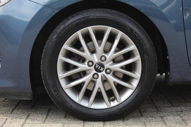 KIA RIO 1.0 TGDI 120 pk DynamicLine Navigatie/Cruise control/Keyless/Parkeersensoren/Achteruitrijcamera/Apple carplay/Airco/Trekhaak/16'' Lichtmetalen velgen.