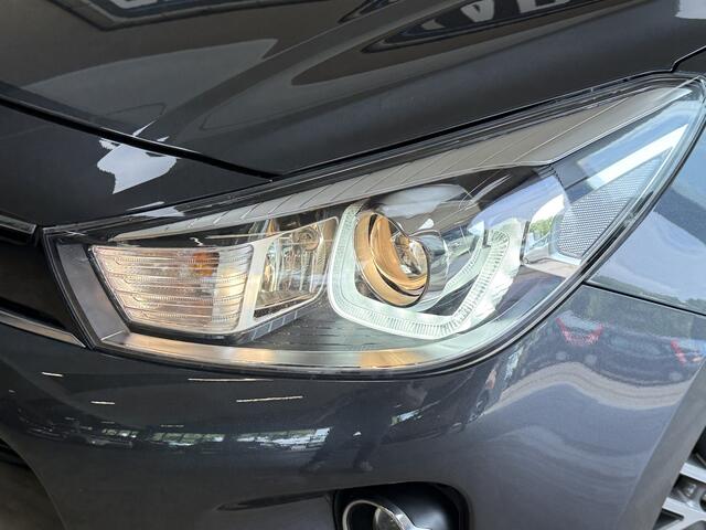 KIA RIO 1.4 100pk Executive Line | Navigatie | Leder | Camera | Stuur & Stoelverwarming | 100 % onderhouden!