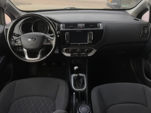 KIA RIO 1.2 DynamicLine Navi Trekhaak dealer onderhouden