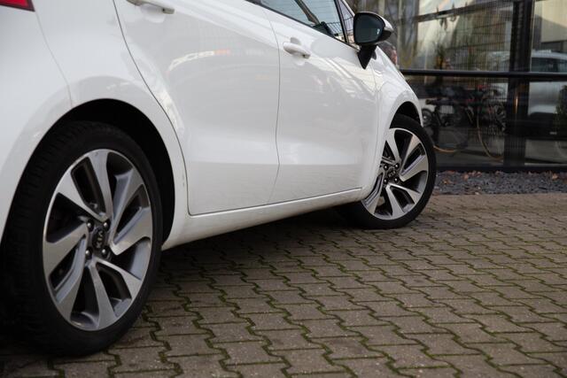 KIA RIO 1.2 CVVT ExecutiveLine , Achteruitrijcamera, Stuur/stoelverwarming,