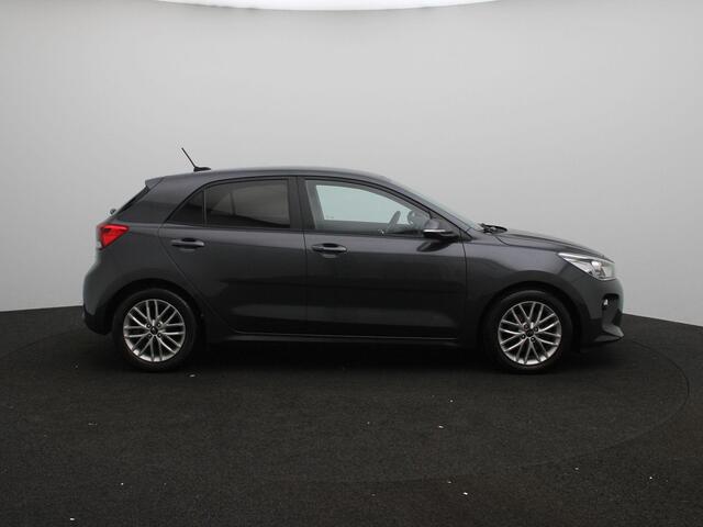 KIA RIO 1.0 TGDI First Edition | airco | Apple Carplay/Android Auto | Autonomous Emergency Braking | cruise control | lichtmetalen velgen 16" | navigatiesysteem full map |