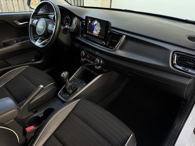 KIA RIO 1.0 T-GDi 100pk GT-Line Facelift Navi Leder Carplay Camera Keyless Stuur en StoelVerwaming DAB Clima 17" Pdc