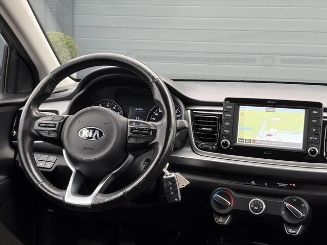 KIA RIO 1.0 TGDI ComfortPlusLine Navigator 2e Eigenaar,Navi,Camera,Trekhaak,Stuurvw,Stoelverw,Apple Carplay/Android Auto,Pdc,Rijstrooksensor,Apk tot 03-2027