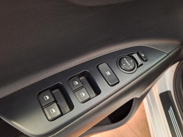 KIA RIO 1.2 CVVT ExecutiveL. | Key-less | Climate control