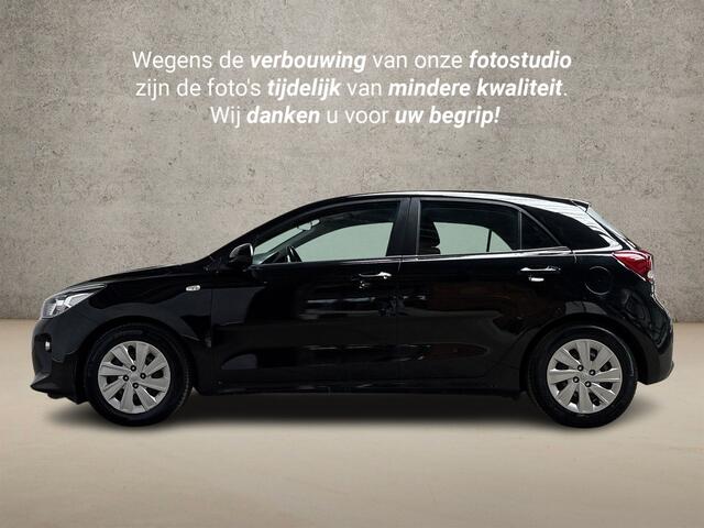 KIA RIO 1.0 TGDI Navigator Sport (APPLE CARPLAY, NAVIGATIE, CAMERA, SPORTSTOELEN, CRUISE, PARKEERSENSOREN, NIEUWE APK, NIEUWSTAAT)