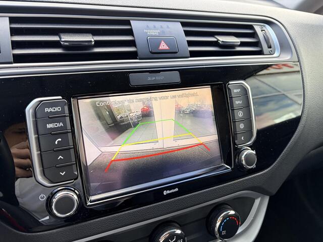 KIA RIO 1.2 CVVT DynamicLine | Cruise Control | Navigatie | Achteruitrijcamera | Climate Control