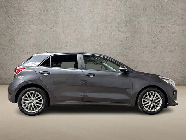 KIA RIO 1.0 TGDI DynamicLine (APPLE CARPLAY, GROOT NAVI, CAMERA, KEYLESS, SPORTSTOELEN, CRUISE, NIEUWE APK, NIEUWSTAAT)