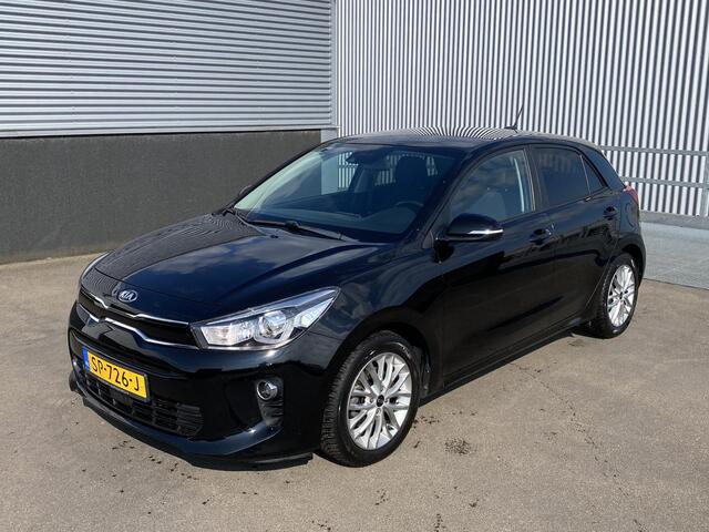 KIA RIO 1.0 TGDI DynamicLine NL-auto, boekjes compleet, cruise control, parkeersensoren achter, navigatie, Apple CarPlay/Android Auto, achteruitrij camera