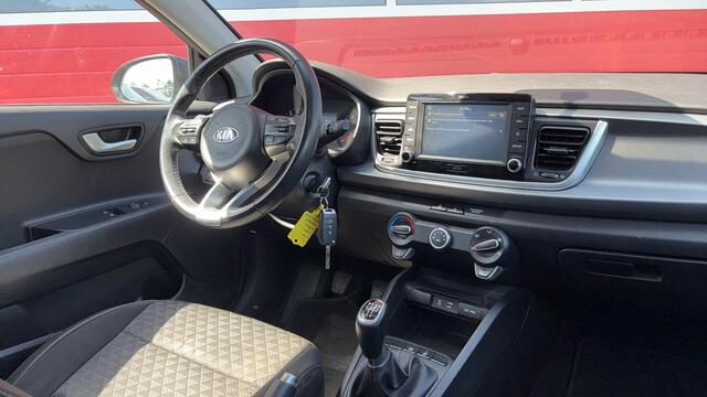 KIA RIO 1.0 TGDI DynamicLine CARPLAY / CAMERA / NAVI / AIRCO / PDC / BLUETOOTH / CRUISE / NL-AUTO