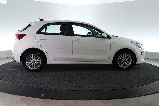 KIA RIO 1.0 TGDI DynamicLine | CARPLAY | CAMERA | CRUISE |