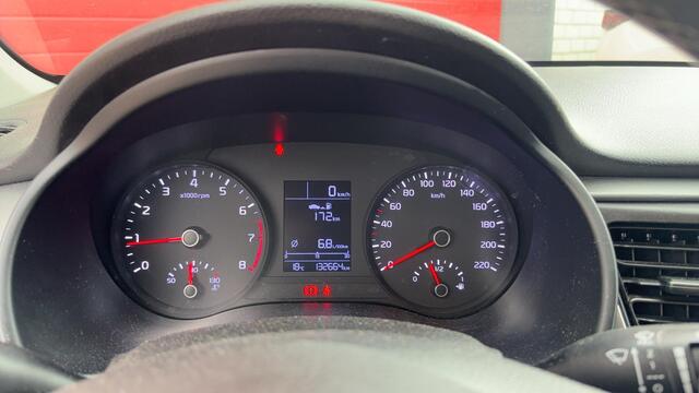 KIA RIO 1.0 TGDI ComfortPlusLine Navigator CARPLAY / CAMERA / DAB+ / CRUISE / PDC / NAVI / AIRCO / ELEK RAMEN / NL-AUTO