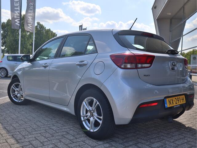 KIA RIO 1.0 TGDI ComfortPlusLine Navigator | Navigatie | Camera | PDC | Trekhaak | "15 LMV |