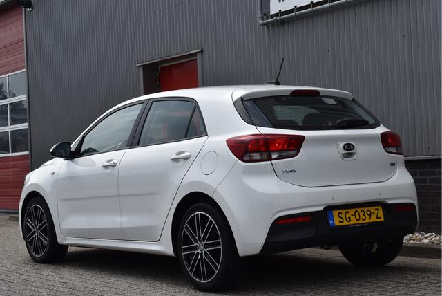 KIA RIO 1.0 TGDI ComfortPlusLine Navigator Camera, Carplay, Cruise, NL-auto, NAP