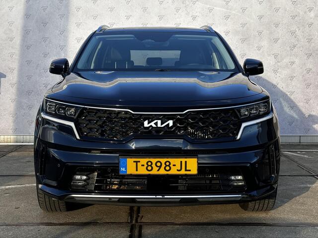 KIA SORENTO 1.6 T-GDI Hybrid DynamicPlusLine Automaat | Panoramdak | Leder | Camera | Navi | Stuur/Stoelverwarming | Clima | 19" Velgen | Apple CarPlay/Android Auto | Key-Less | PDC | Cruise | LED |