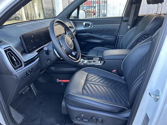 KIA SORENTO 1.6 T-GDi Plug-in Hybrid 4WD ExecutiveLine 7p. Dodehoek Camera - Stoelkoeling - 360* camera