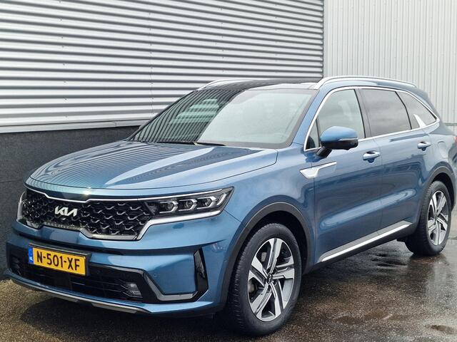 KIA SORENTO 1.6 T-GDI Plug-in Hybrid 4WD ExecutiveLine 7p. Full Option, Trekhaak, BTW-auto, Schuif/kanteldak, 360" Camera, Nappa Leder, Bose audio, LED