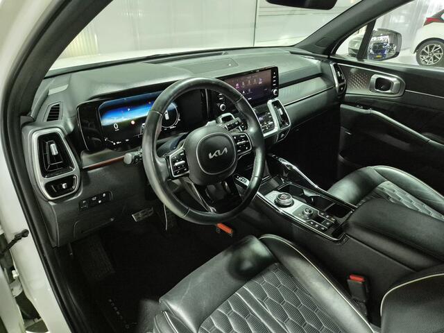 KIA SORENTO 1.6 T-GDI Plug-in Hybrid 4WD ExecutiveLine 7p. Afneembare Trekhaak | Black Edition | Dealer onderhouden !