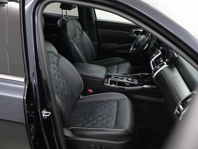 KIA SORENTO 1.6 T-GDI Plug-in Hybrid 4WD ExecutiveLine 7p. | Sidebars | Nappa lederen bekleding | Panoramadak | Stoelventilatie | 360° camera | Dodehoekcamera |