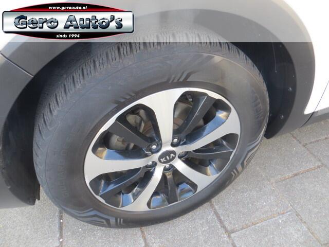 KIA SORENTO 3.3 v6 executive 7 zits 288 pk ,7 zits ,leder panorama etc