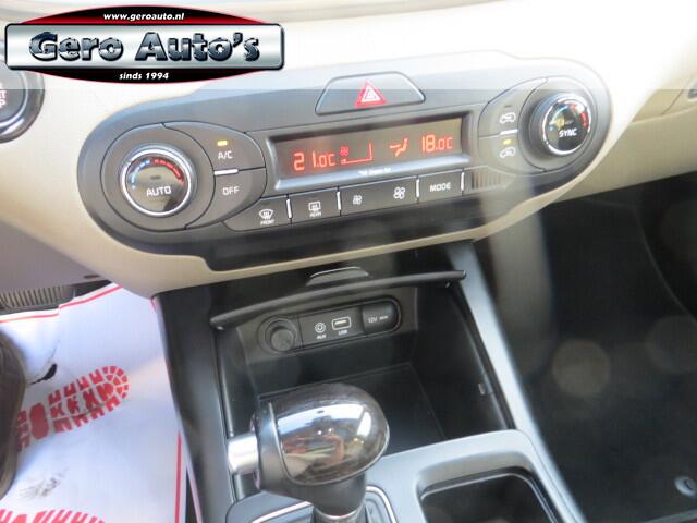 KIA SORENTO 3.3 v6 executive 7 zits 288 pk ,7 zits ,leder panorama etc