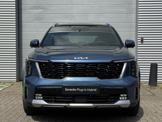 KIA SORENTO 1.6 T-GDi Plug-in Hybrid 4WD ExecutiveLine 7p. Snel Rijden Uit Voorraad!!! | 7p. | Panoramadak | 360 Camera | Digital Key | Vingerafdrukscanner | Stoelventilatie | Head-up display | Draadloos Apple Carplay/ Android Auto |