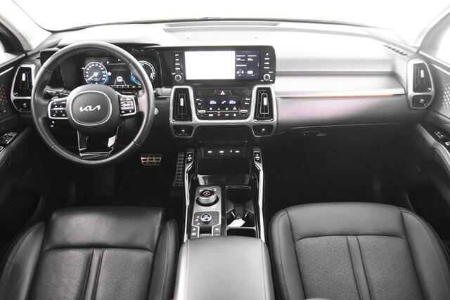 KIA SORENTO 1.6 T-GDI Plug-in Hybrid 4WD 7p. *Full Options*
