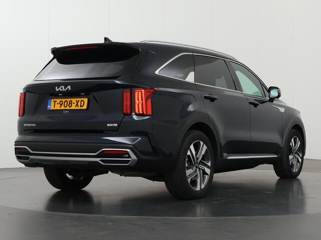 KIA SORENTO 1.6 T-GDI Plug-in Hybrid 4WD ExecutiveLine 7p. | Nappa lederen bekleding | Panoramadak | Stoelventilatie | 360° camera | Dodehoekcamera