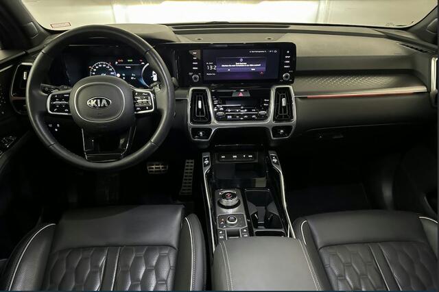 KIA SORENTO 1.6 T-GDI PHEV 4WD ExecutiveLine | Pano | Leder | Carplay