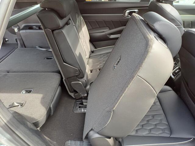 KIA SORENTO 1.6 T-GDi Plug-in Hybrid 4WD Premium + 7p. | 7 PERS. | PANO | APPLE CARPLAY/ ANDROID AUTO | 360 CAMERA | Wij bieden ook financiering mogelijkheden aan.