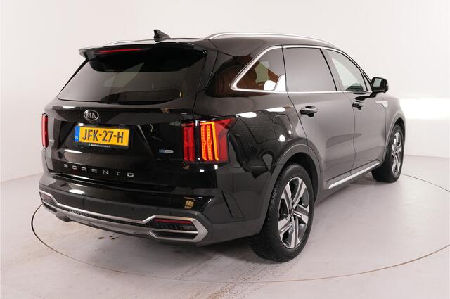 KIA SORENTO 1.6 T-GDI Plug-in Hybrid 4WD ComfortLine 5p. | Panoramadak |