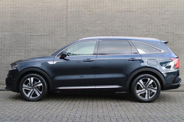 KIA SORENTO 1.6 T-GDI Plug-in Hybrid 4WD ExecutiveLine 7p. Automaat, Luxe Lederen Bekleding, Airco, Navigatie, Stoelvent., Keyless Entry/Start, Trekhaak