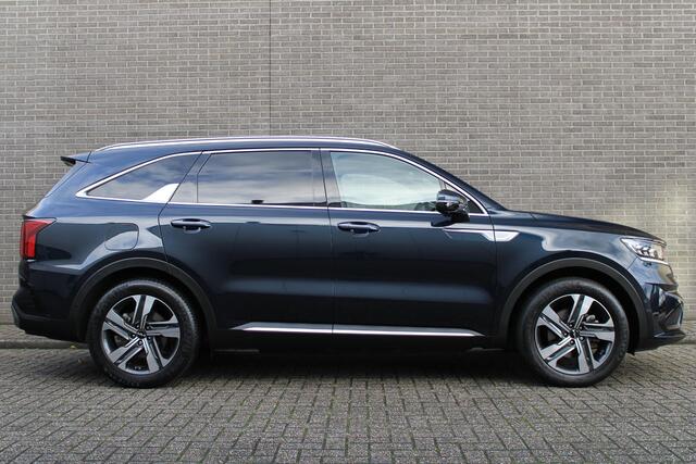 KIA SORENTO 1.6 T-GDI Plug-in Hybrid 4WD ExecutiveLine 7p. Automaat, Luxe Lederen Bekleding, Airco, Navigatie, Stoelvent., Keyless Entry/Start, Trekhaak