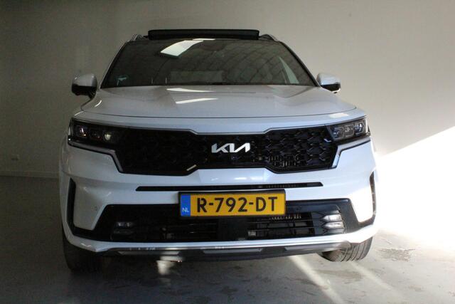 KIA SORENTO 1.6 T-GDI Plug-in Hybrid 4WD ExecutiveLine 7p. | PANO | STOEL-VERW+KOEL | ACC | CARPLAY | STUUR-VERW | HUD | KEYLESS |