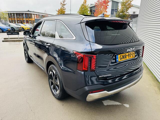 KIA SORENTO 1.6 T-GDi Plug-in Hybrid 4WD DynamicPlusLine 7p. Nw geleverd & Onderhouden | BTW auto | Bose | Panoramadak !