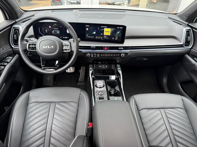 KIA SORENTO 1.6 T-GDi Plug-in Hybrid 4WD ExecutiveLine 7p. DEMO Verkoopprijs op aanvraag!