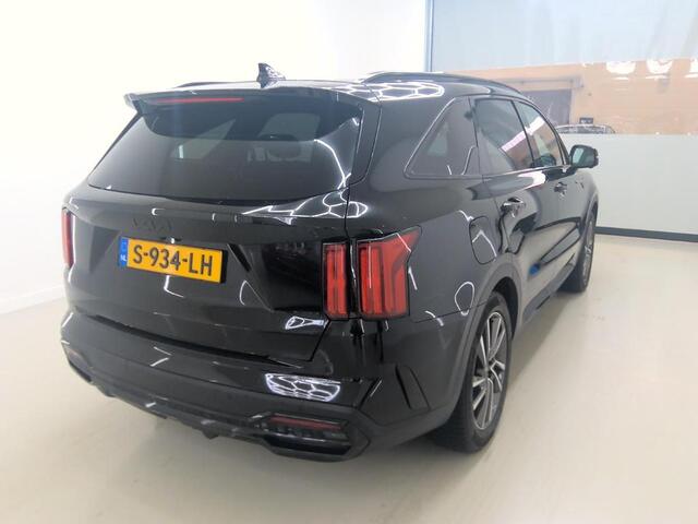KIA SORENTO 1.6 T-GDI PLUG-IN HYBRID 4WD EXECUTIVELINE 7-PERS I TREKHAAK I LEDEREN BEKLEDING I SCHUIFDAK