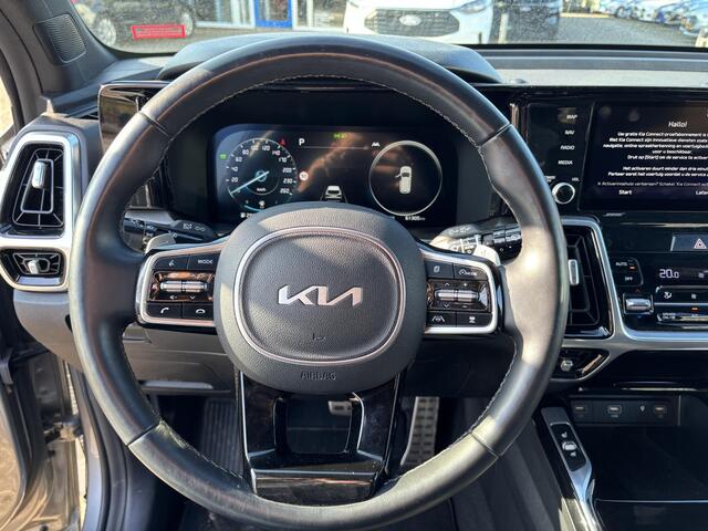 KIA SORENTO 1.6 T-GDI Plug-in Hybrid 4WD ExecutiveLine 5p. | Afneembare trekhaak | Panoramadak | 2 bandensets | Bestuurdersstoel Met Geheugen | BTW verrekenbaar | Dealer onderhouden