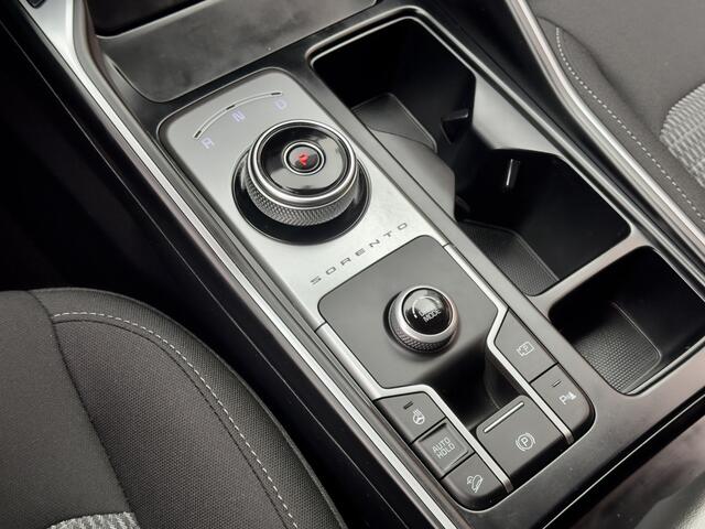 KIA SORENTO 1.6 T-GDI AUT6 HYBRIDE DYNAMIC-LINE 7PERS NAVI CAMERA DIGI-DASH APPLE-CARPLAY LED LMV PDC