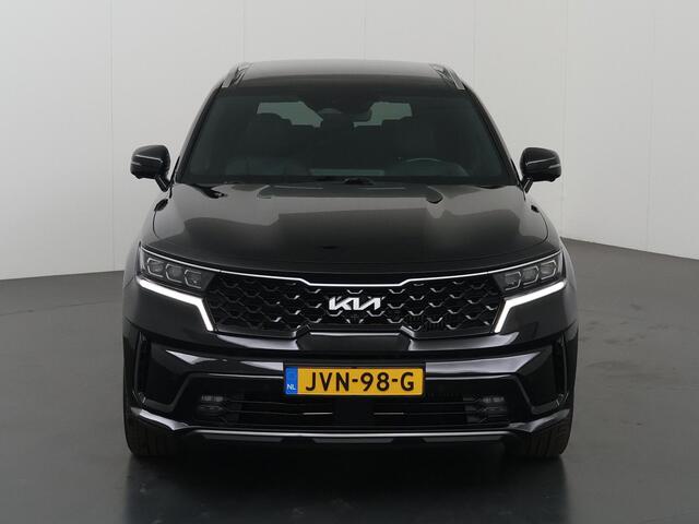 KIA SORENTO 1.6 T-GDI Plug-in Hybrid 4WD ExecutiveLine 7p. | Trekhaak | Panoramaschuifdak | 360 Camera | Stoelventilatie | Head-up display | Keyless | Dodehoekcamera | Bose Premium Sound |