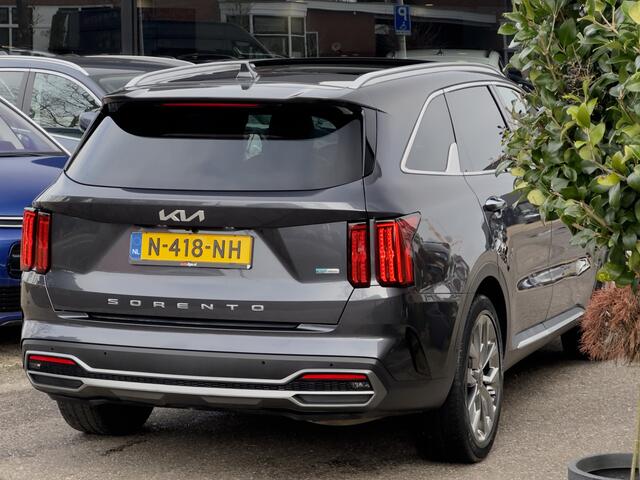 KIA SORENTO 1.6 T-GDI Hybrid 2WD AUT6 EXECUTIVE 7PERS PANODAK DESIGNO-LEDER NAVI CAMERA DIG-DASH APPLE-CARPLAY LED LMV PDC